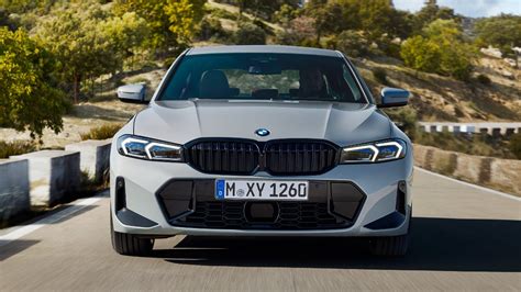 mega33i|2023 BMW 3.